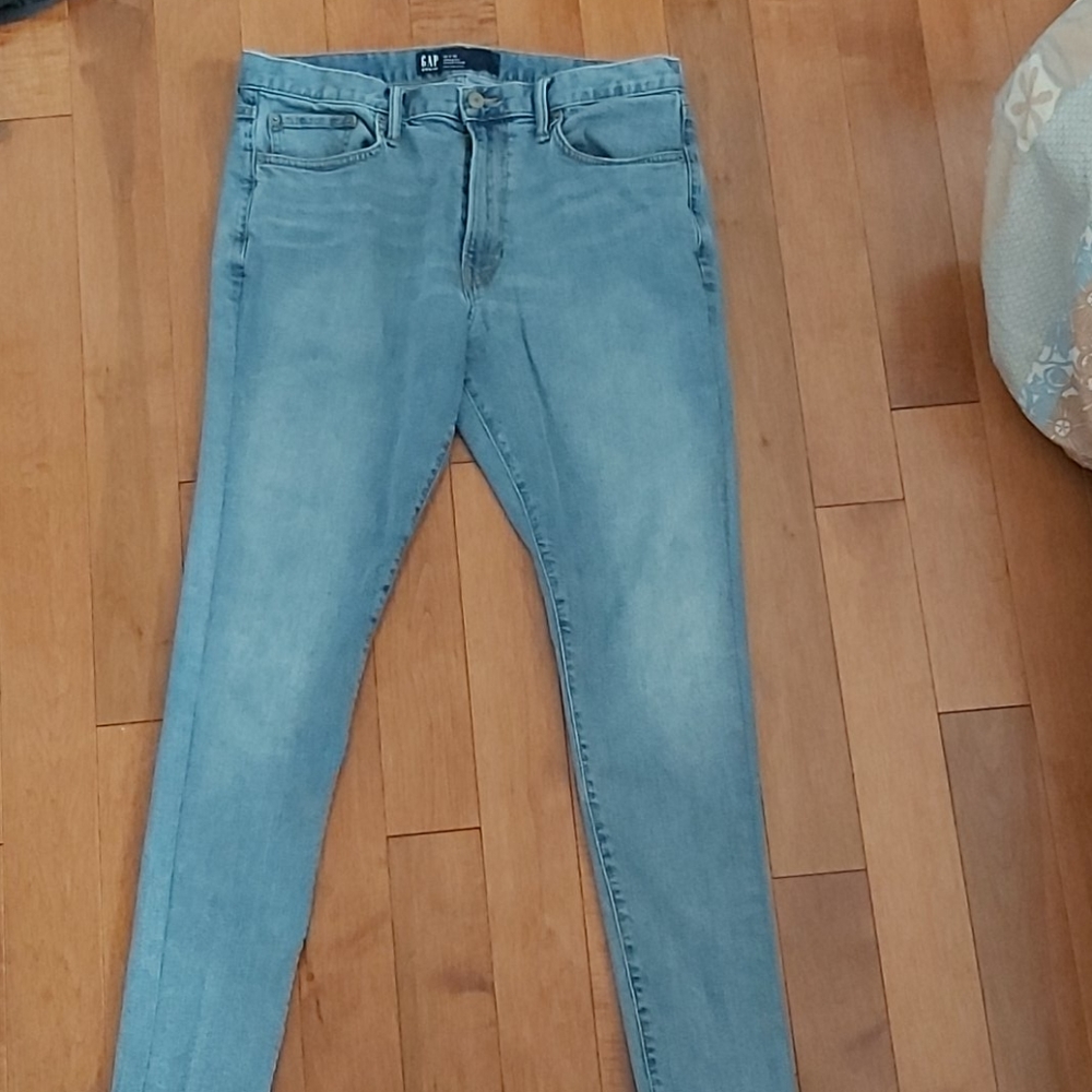 Gap jeans